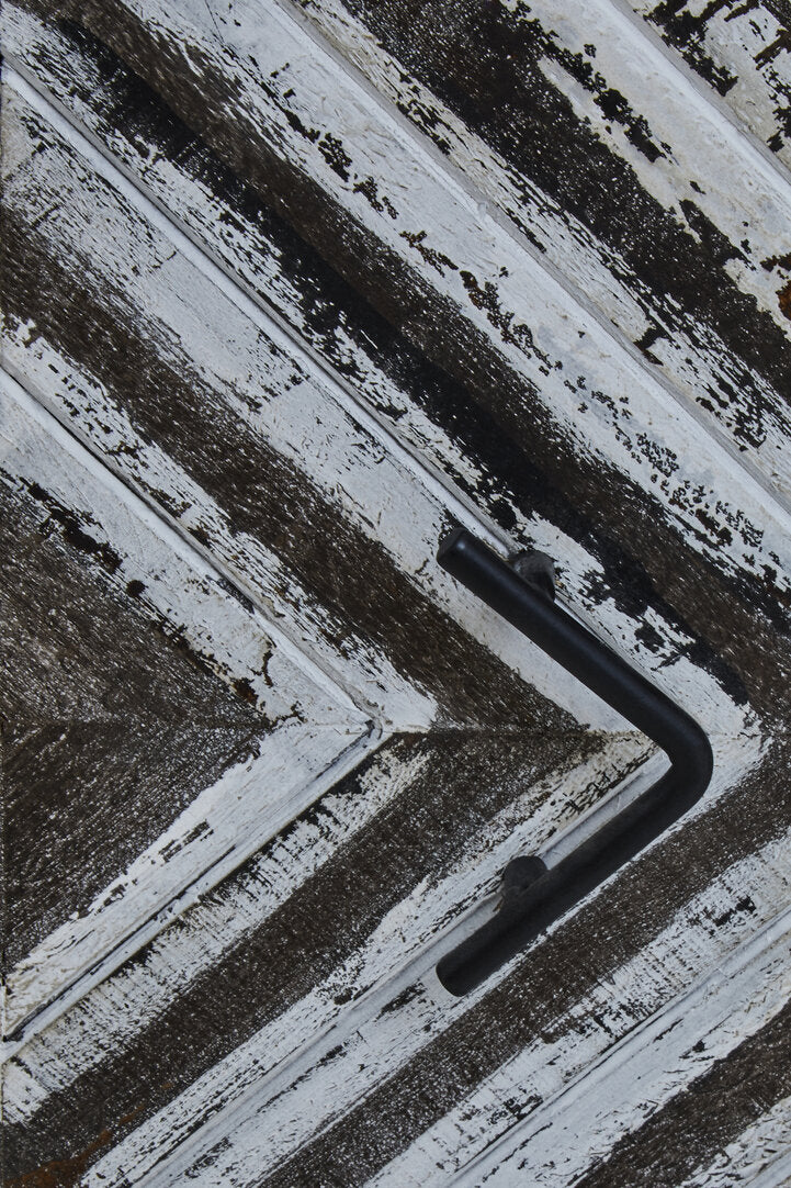 Nusa Rustic Chevron and Black Frame Media Unit