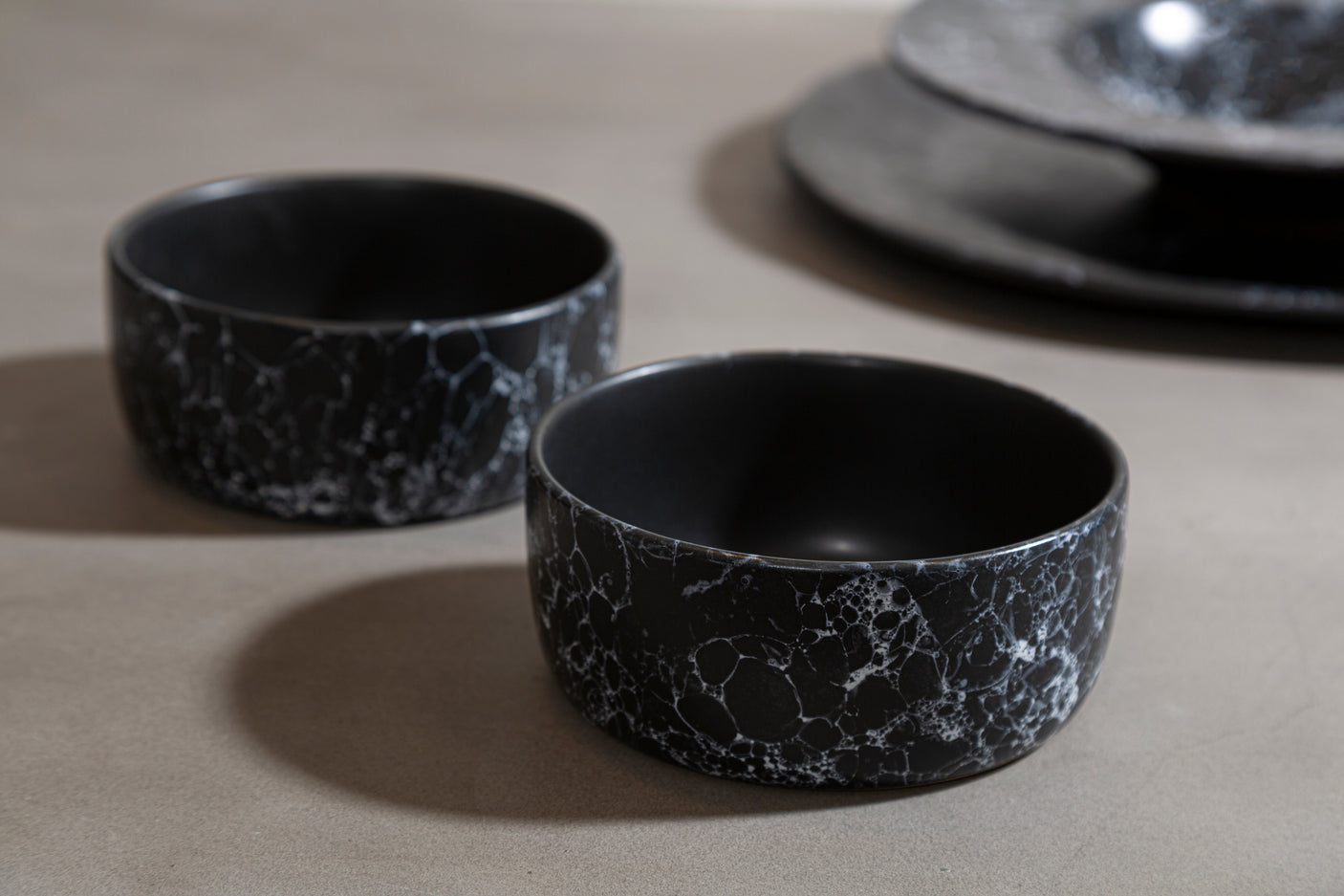 Vara Black Faux Marble Bowl