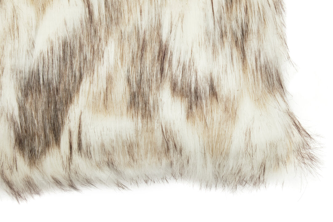 Nuvia Velura Natural Rectangular Fur Cushion