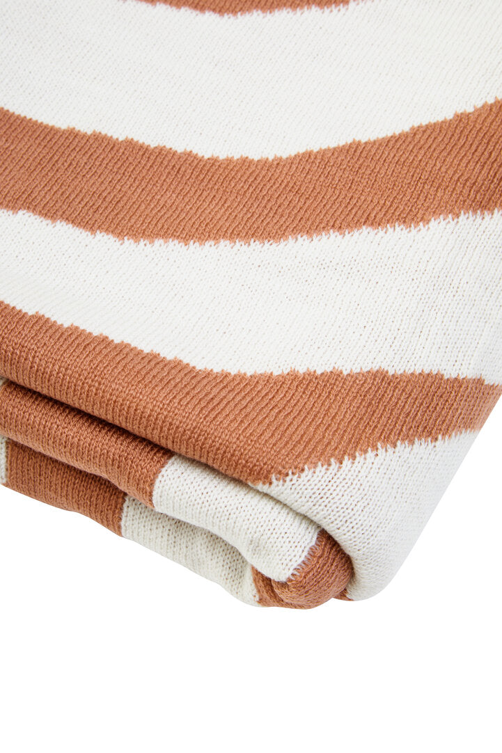 Nuvia Elora Natural And Terracotta Throw