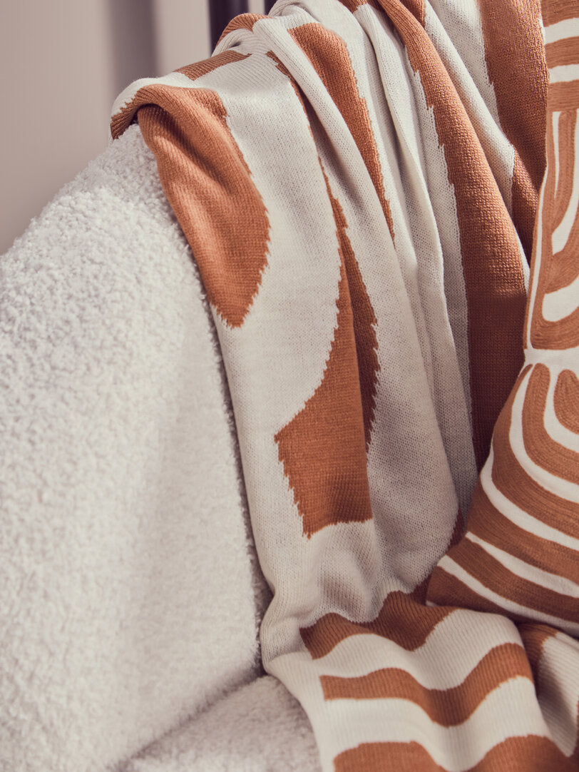 Nuvia Elora Natural And Terracotta Throw
