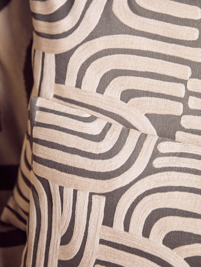 Nuvia Elora Natural And Green Rectangular Cushion