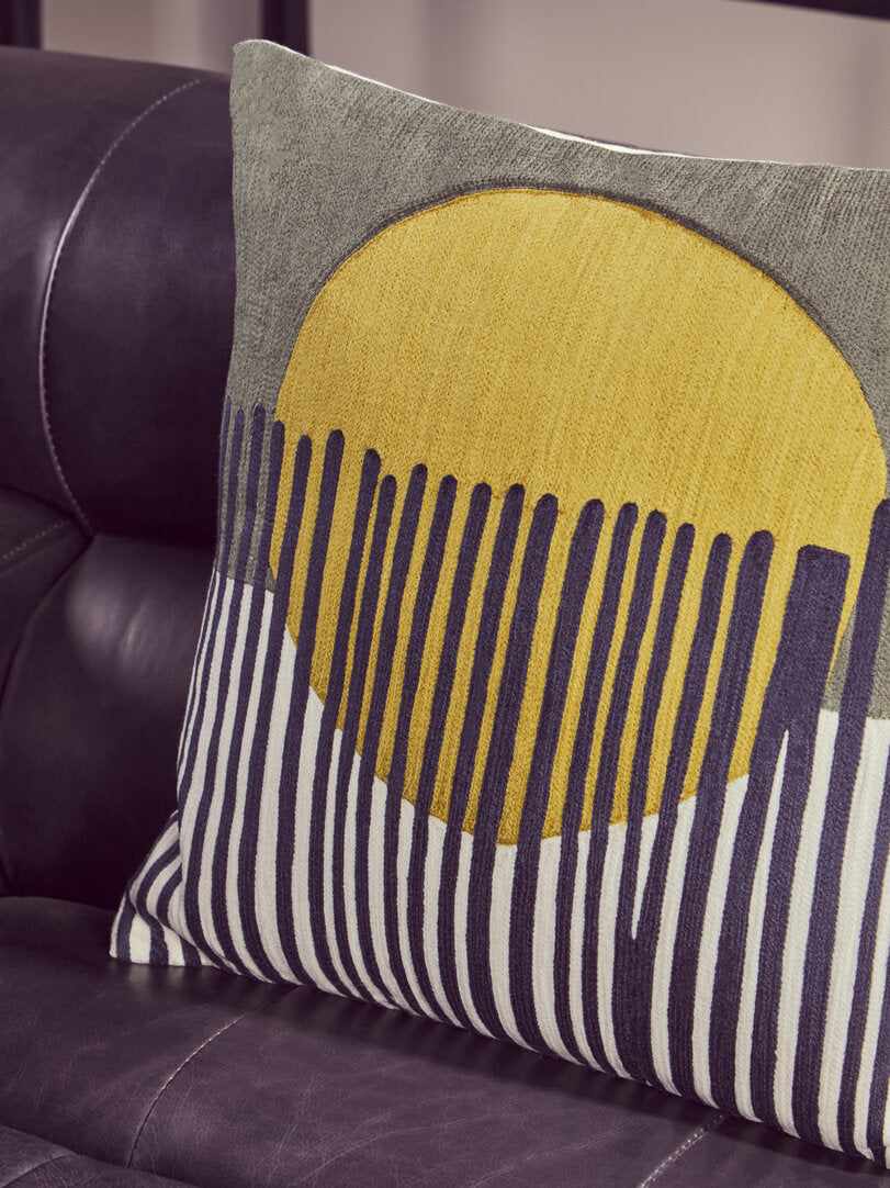 Nuvia Elora Green And White Cushion