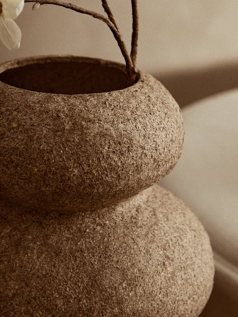 Avara Cotton Mache And Coco Shell Bubble Vase