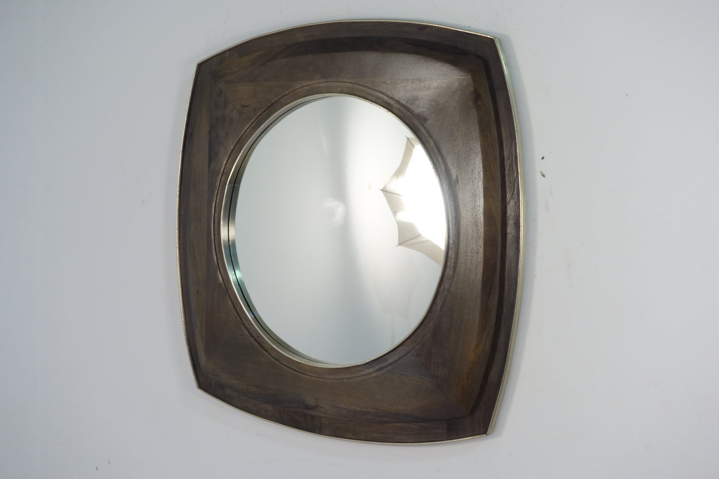 Hirani Curved Square Mirror