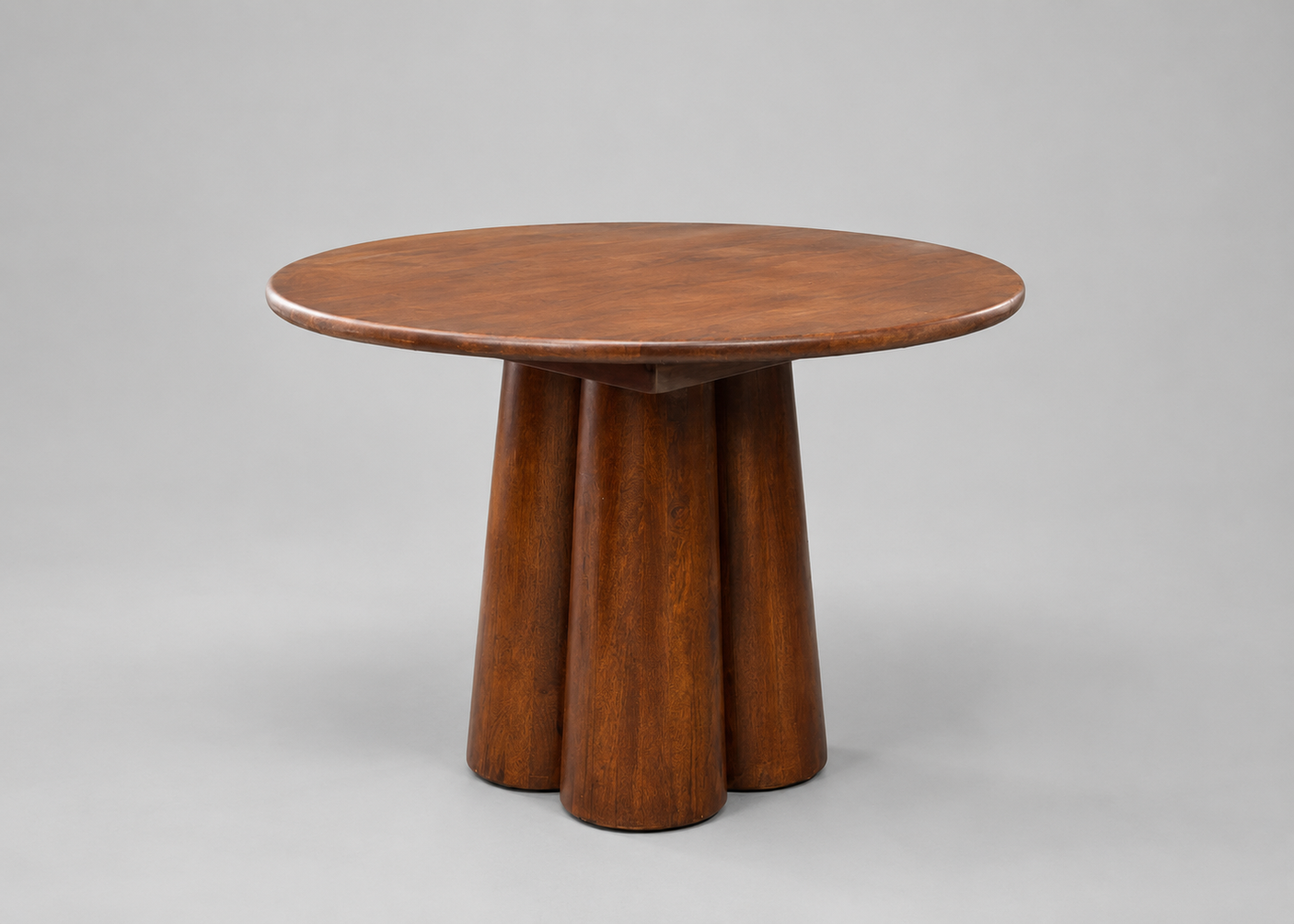 Rakhi Wooden Round Dining Table