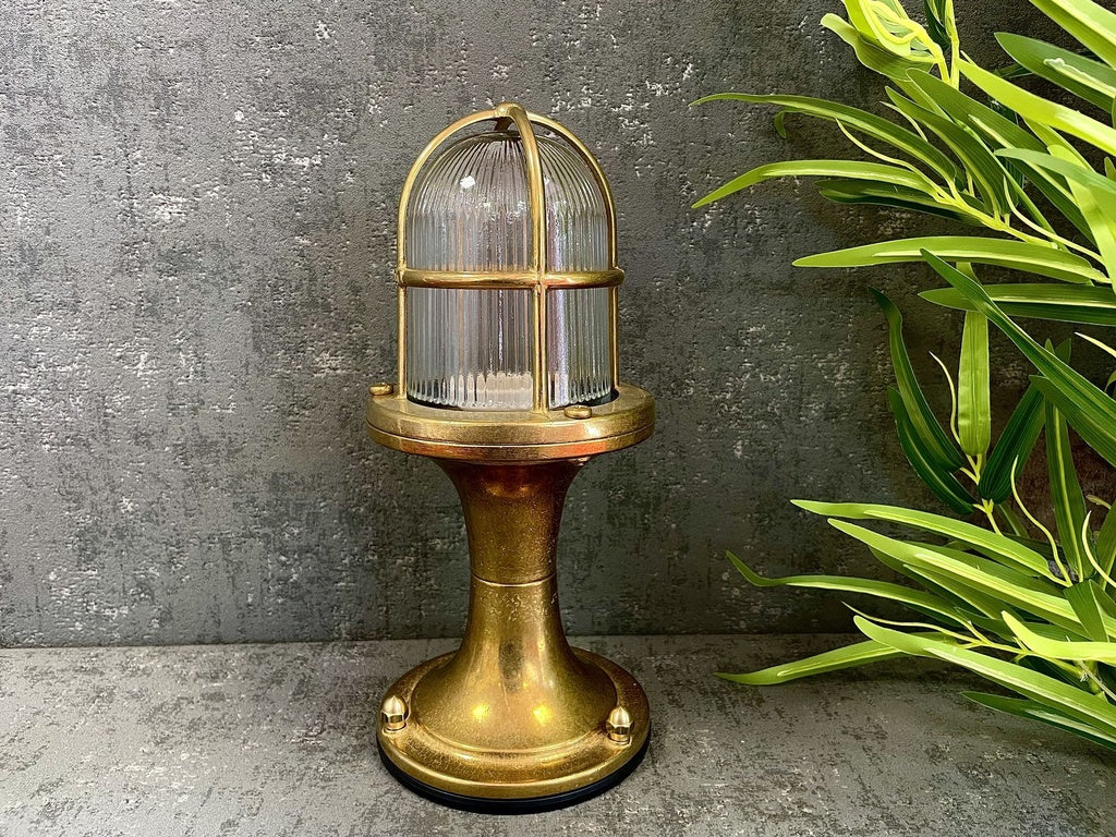 Wellington Outdoor Post Lantern