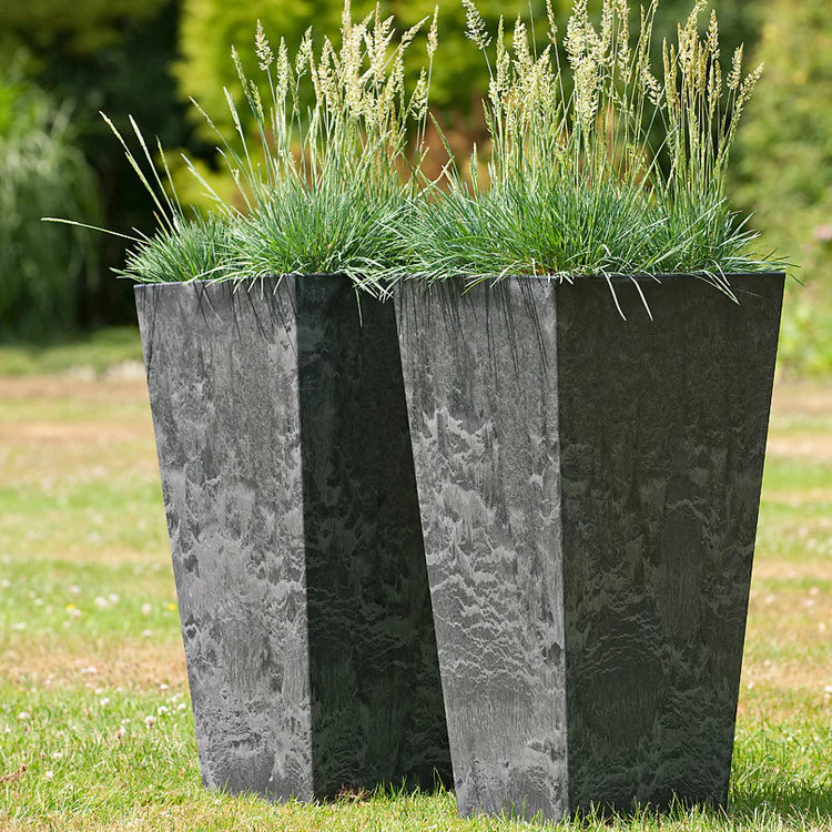 Pots & Planters
