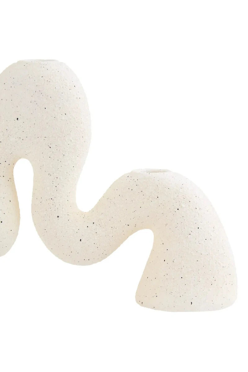 Soren Cream Organic Candle Holder, detail of the surface finish.