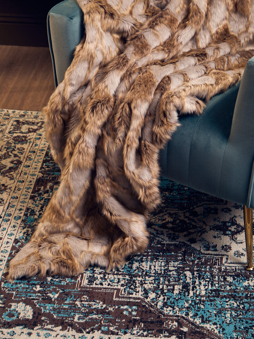 Nuvia Velura Grey And Natural Fur Throw