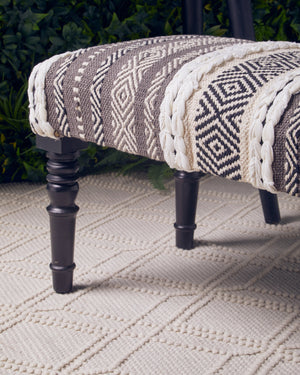 Taza Grey And White Bench
