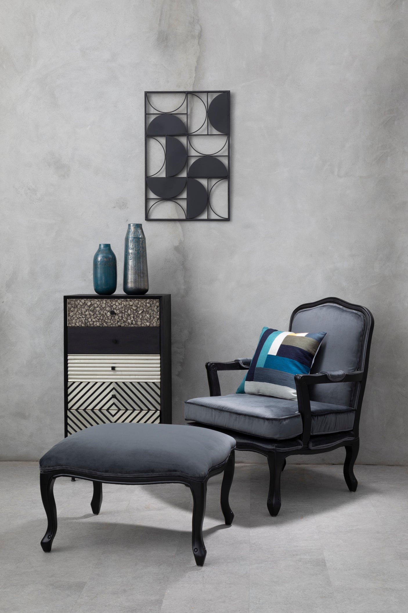 Monot Chest of Drawers