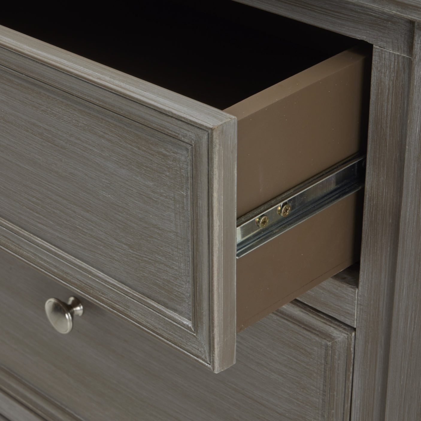 Serene Collection Chest of Drawers