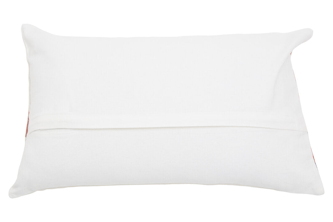 Nuvia Elora Curve Pattern Rectangular Cushion