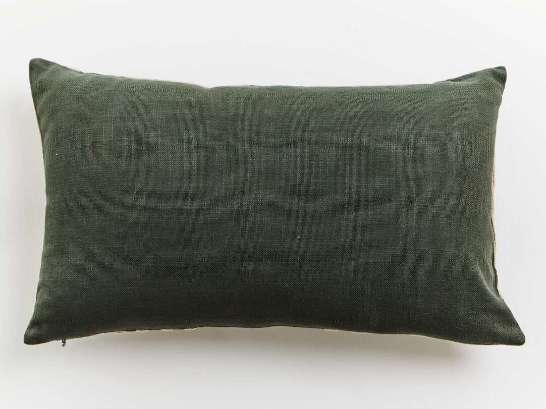 Nuvia Elora Natural And Green Rectangular Cushion