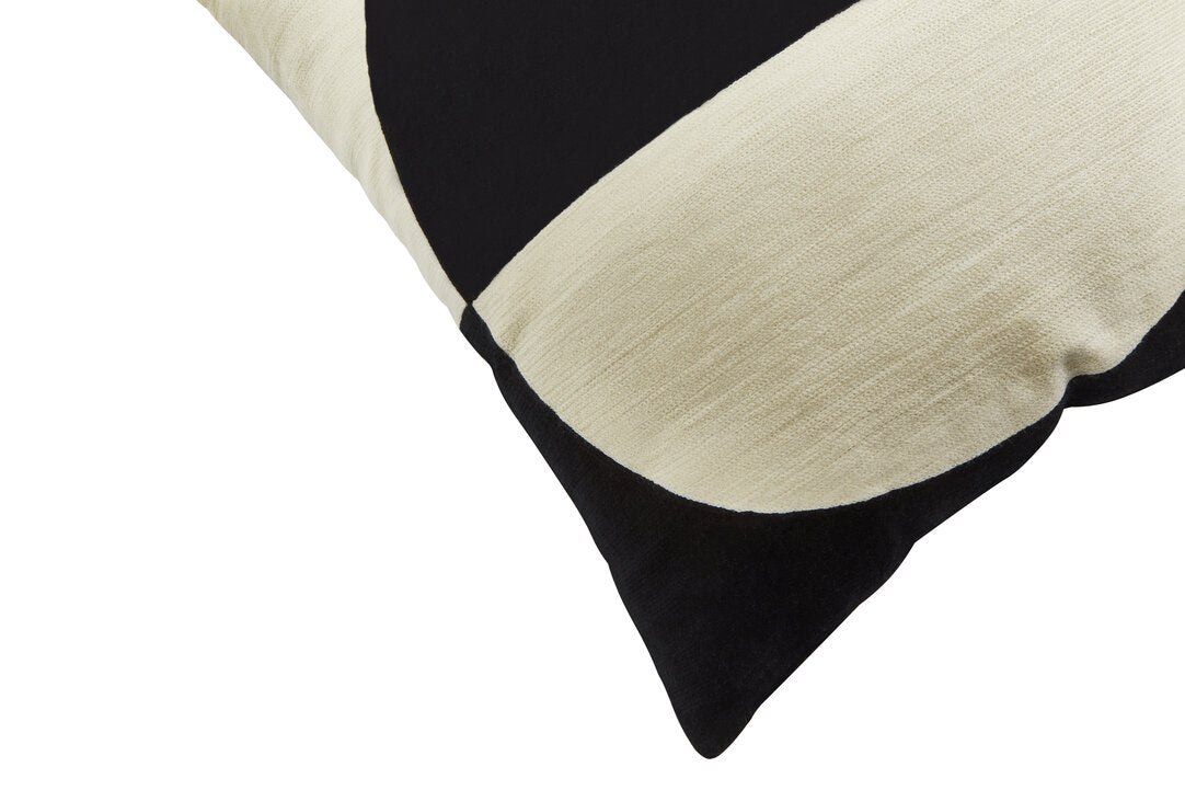 Nuvia Elora Cream And Black Cushion