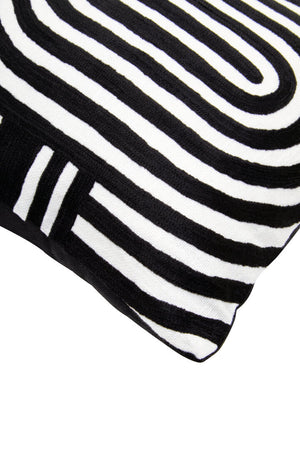 Nuvia Elora Black And White Cushion