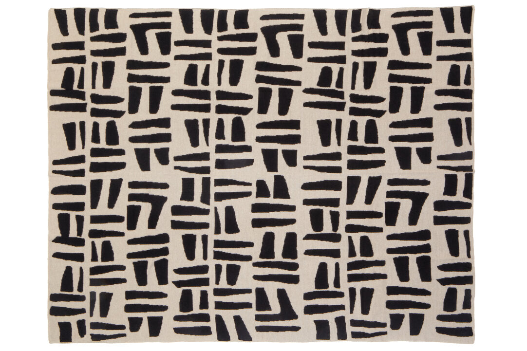 Nuvia Elora Natural And Black Throw