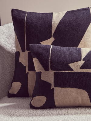 Nuvia Elora Natural And Black Cushion