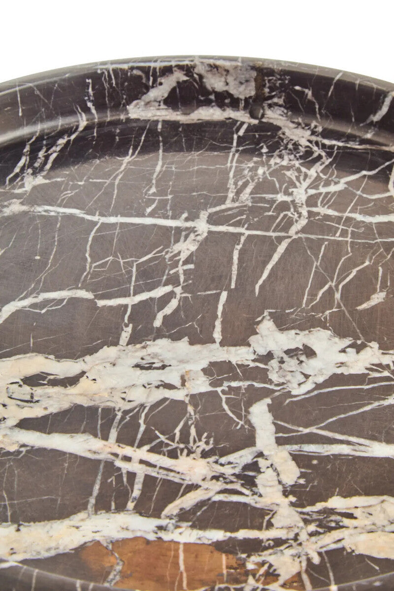 Alba Black and White Marble Round Tray, detail of the marble surface.