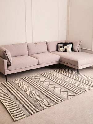 Nuvia Nexo Large Geometric Rug