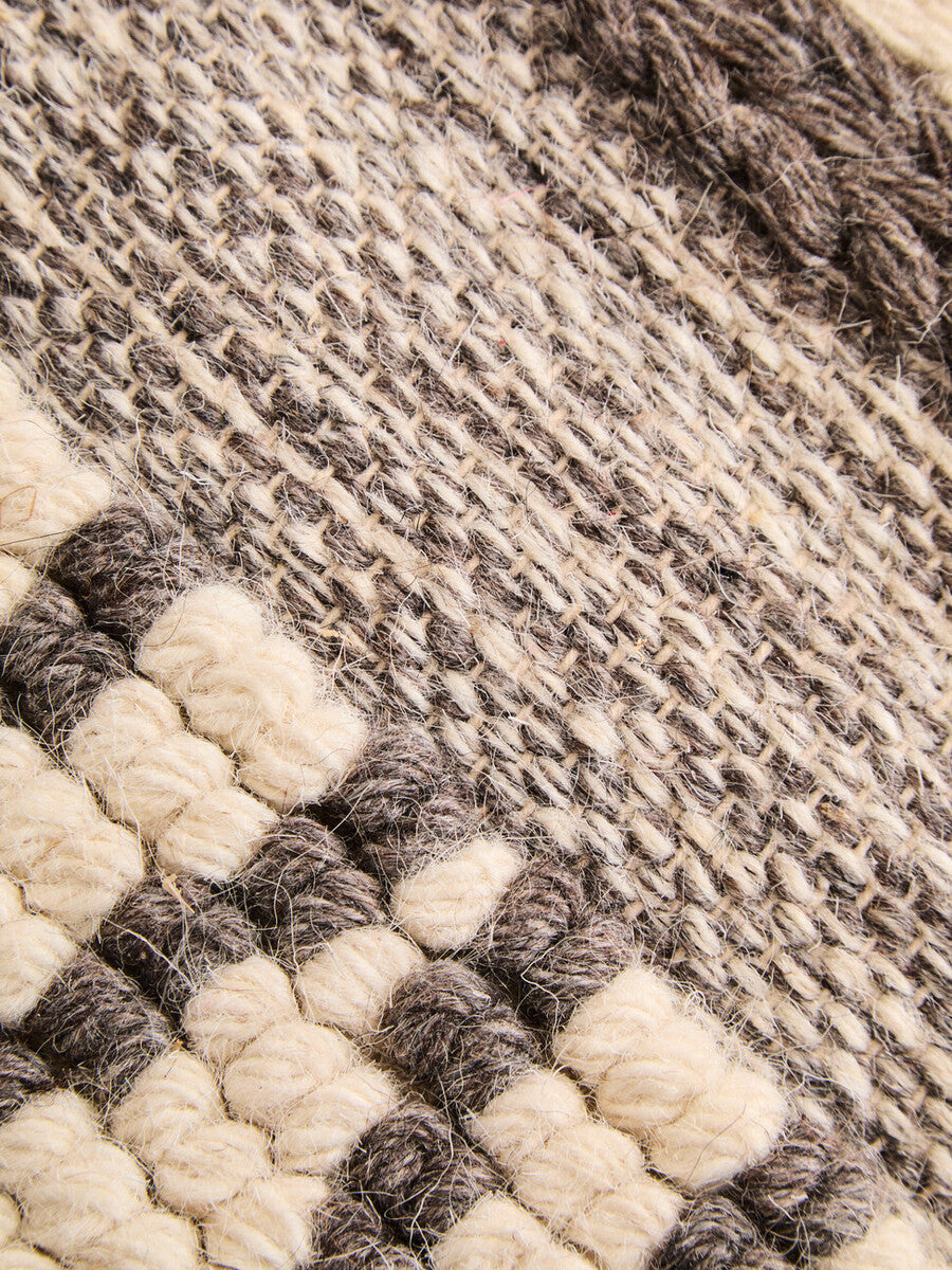 Nuvia Nexo Large Geometric Rug