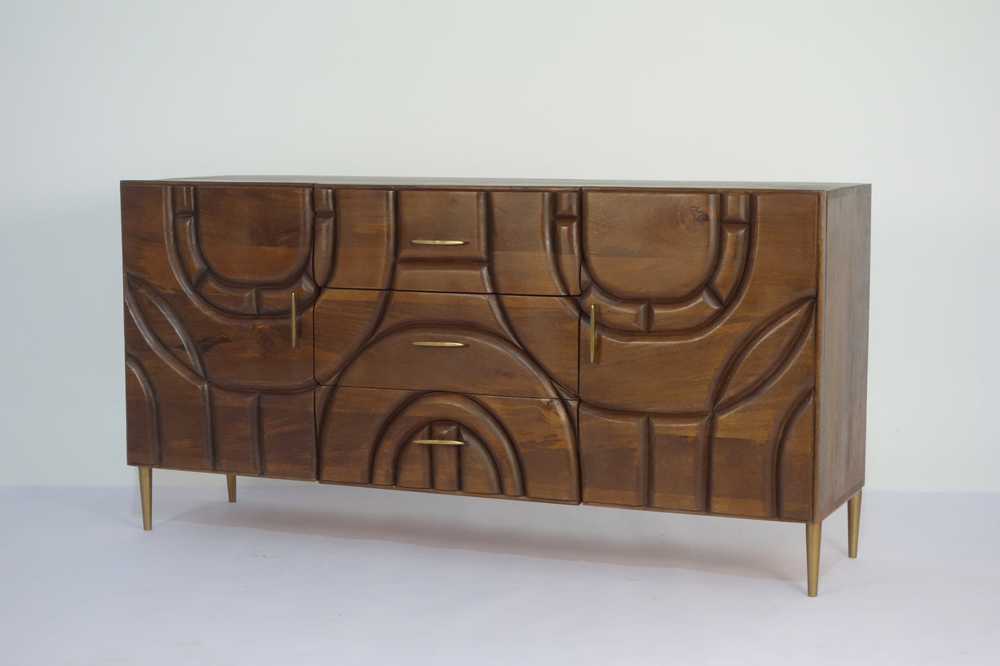 Kanpura Wooden 2 Door 3 Drawer Sideboard