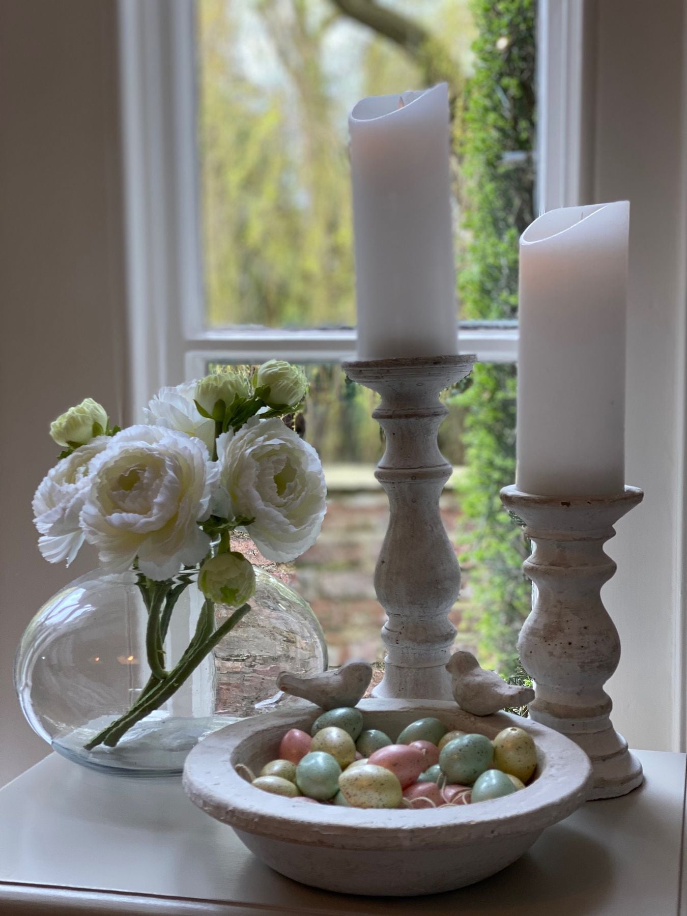 Stone Effect Bird Bath