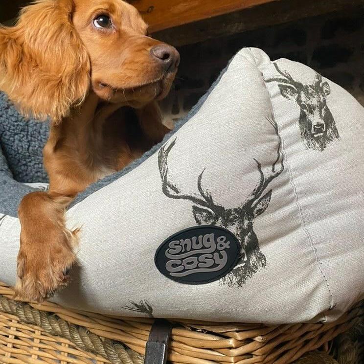 Highland Stag Fleece Lined Dog Bed