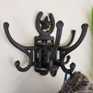 Cast Iron Wall Mounted Rotating Coat Hooks - Horseshoe