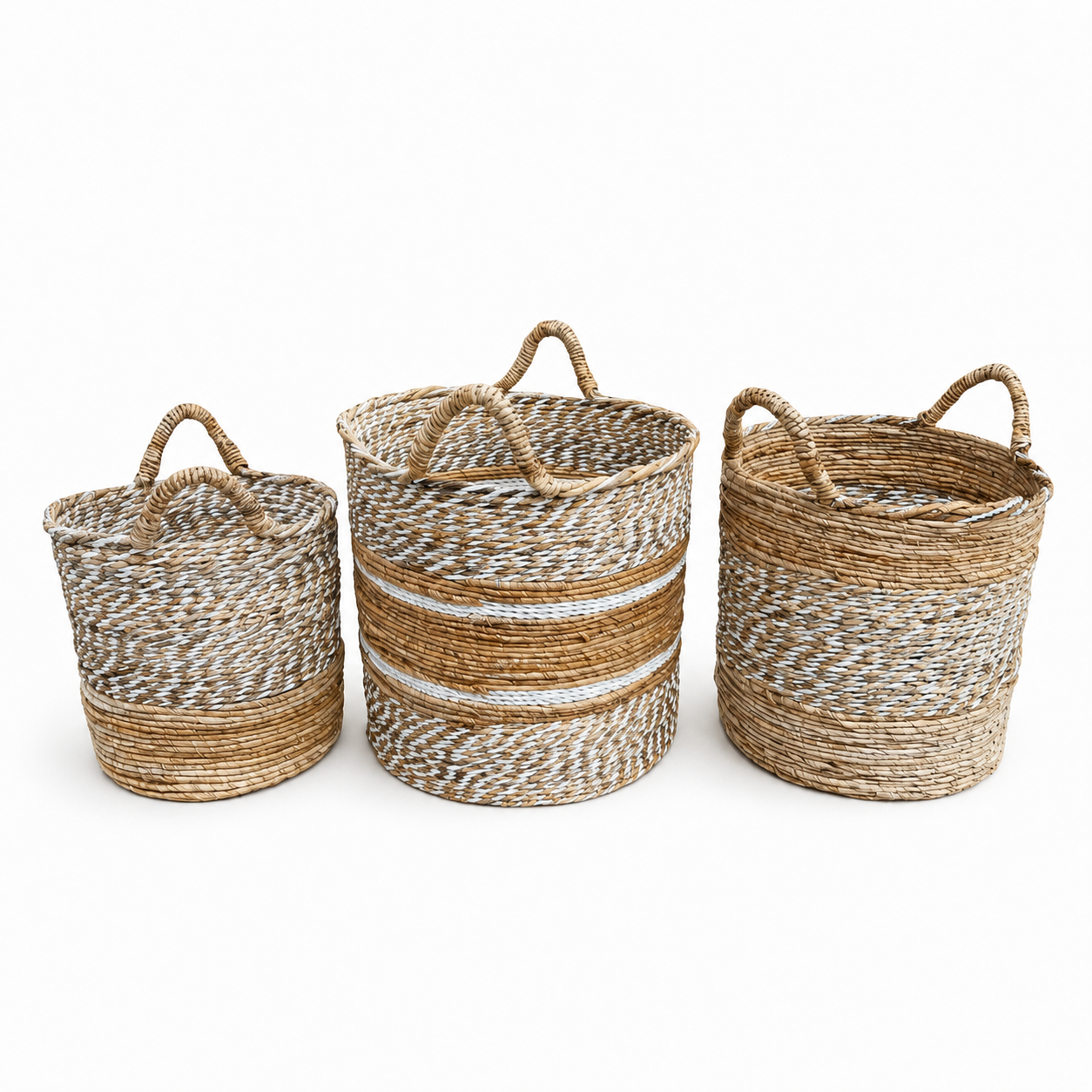 Set of 3 natural banana raffia baskets on a white background