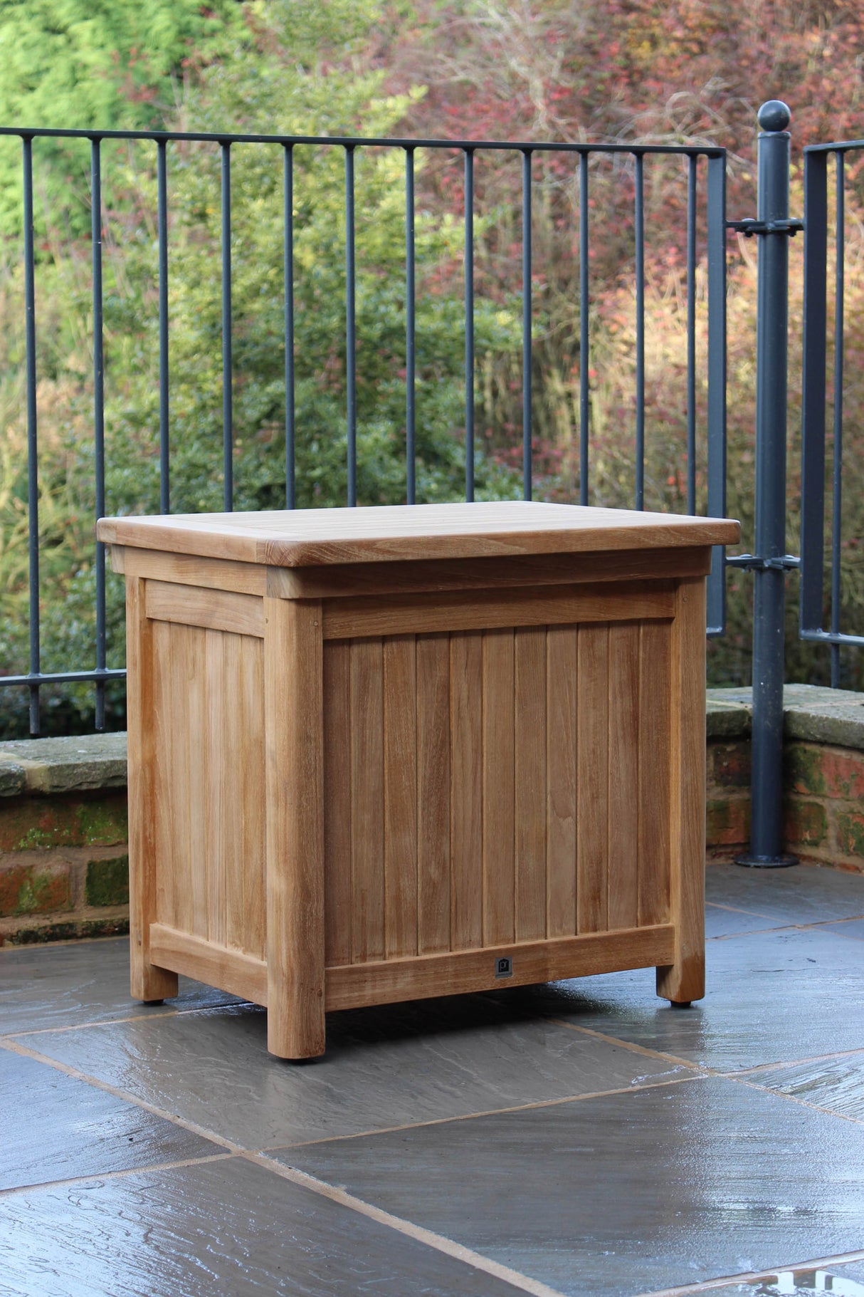 Carmel Wooden Ice Chest Table