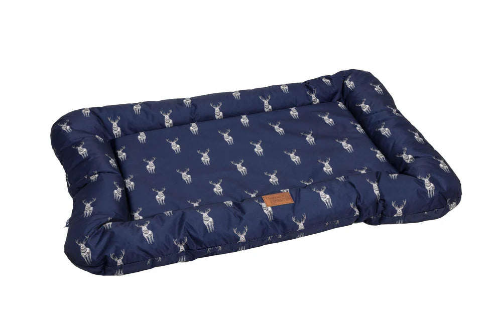 Navy Stag Oval Water Resistant Mat