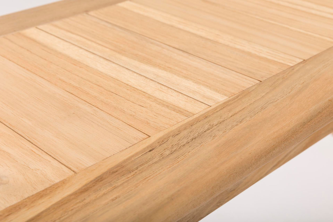 Close-up of a wooden surface of the Shoreditch outdoor dining bench